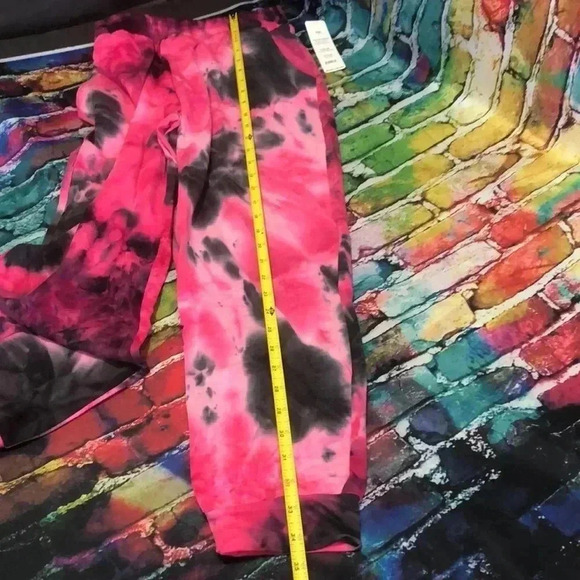 VOGO pants with pockets Fuchia and black tie dye size Medium - Picture 8 of 9